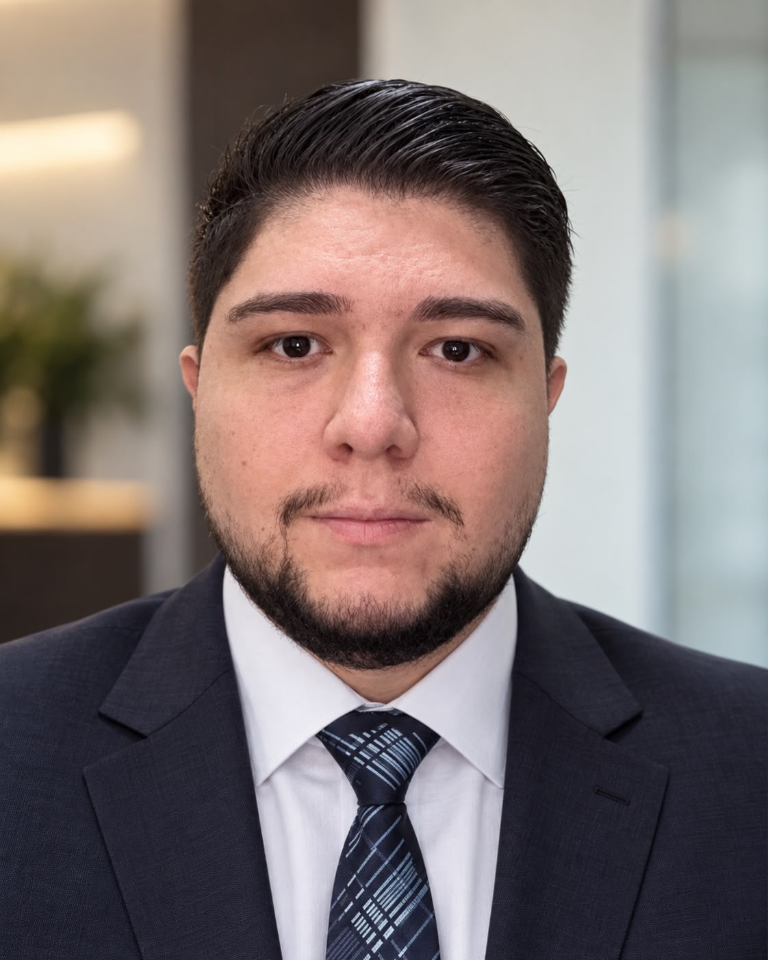 Dr. Lucas Augusto Pereira