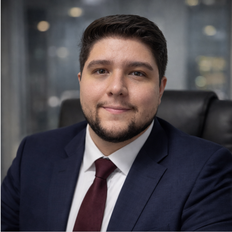 Dr. Lucas Augusto Pereira